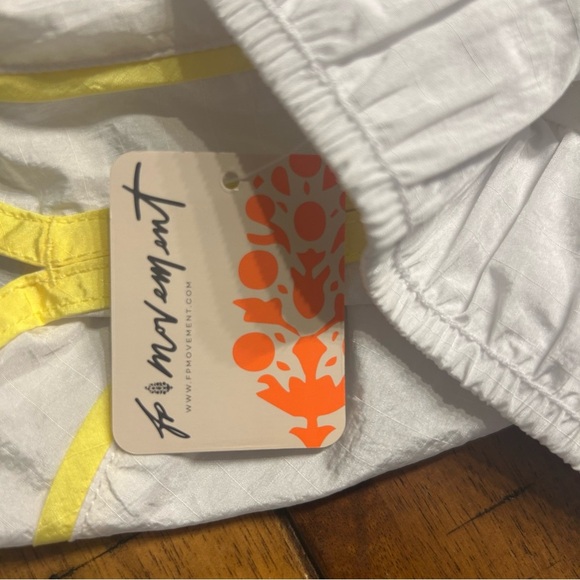 *NWT* FP Movement by Free People Varsity Blues Athletic Shorts, White, Sz Large - Picture 12 of 13